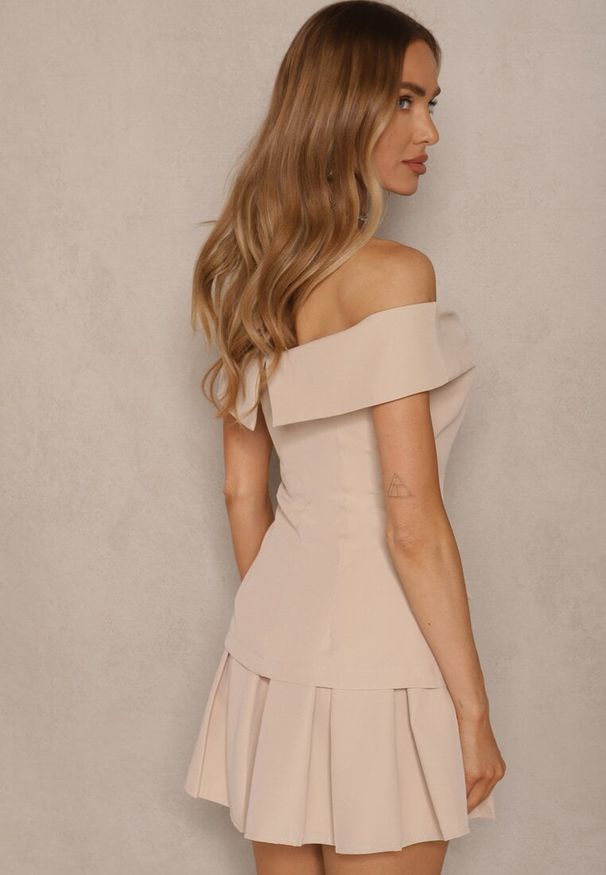 Renee - Beżowy Komplet Bluzka Hiszpanka Zapinana na Guziki i Rozkloszowana Spódnica Saladriela. Kolor: beżowy