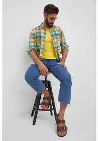 Polo Ralph Lauren koszula bawełniana męska regular z kołnierzykiem button-down. Typ kołnierza: polo, button down. Materiał: bawełna. Długość rękawa: długi rękaw. Długość: długie