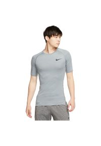 Koszulka Męska Nike Pro Dri-FIT BV5631. Materiał: materiał, poliester. Długość rękawa: krótki rękaw. Technologia: Dri-Fit (Nike). Długość: krótkie. Sport: fitness #1