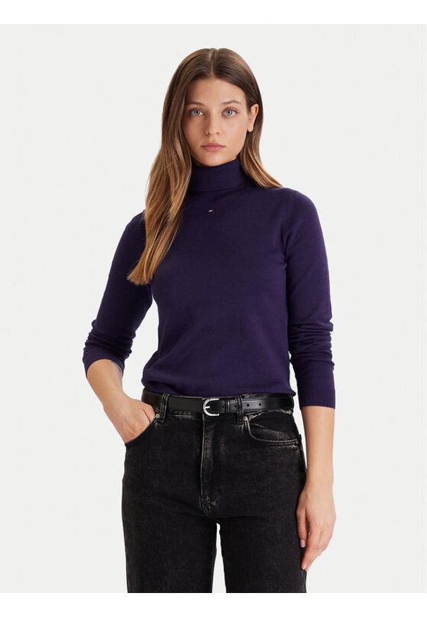 Tommy Jeans Golf Essential DW0DW21672 Fioletowy Regular Fit. Typ kołnierza: golf. Kolor: fioletowy. Materiał: bawełna
