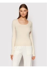 Vero Moda Sweter Gold 10257155 Beżowy Regular Fit. Kolor: beżowy. Materiał: wiskoza