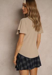 Renee - Ciemnobeżowa Bluzka z Rozkloszowanymi Rękawami Sunelva. Okazja: na co dzień. Kolor: beżowy. Materiał: jeans. Styl: elegancki, casual #4
