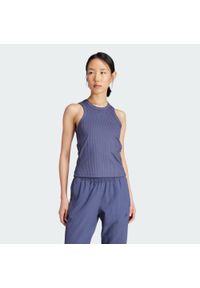 Adidas - Koszulka All Gym Seasonal Rib Tight Fit Tonal 3-Stripes Tank. Kolor: niebieski. Materiał: materiał, dzianina. Długość rękawa: bez rękawów. Sport: fitness