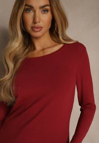 Renee - Bordowa Casualowa Bluzka Longsleeve z Okrągłym Dekoltem Unaladesa. Okazja: na co dzień. Kolor: czerwony. Materiał: jeans. Długość rękawa: długi rękaw. Styl: casual #4