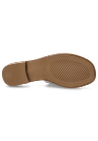Złote Klapki S.Barski Eleganckie Buty Damskie. Okazja: na spacer, na plażę. Kolor: złoty. Materiał: skóra ekologiczna. Sezon: lato. Styl: elegancki