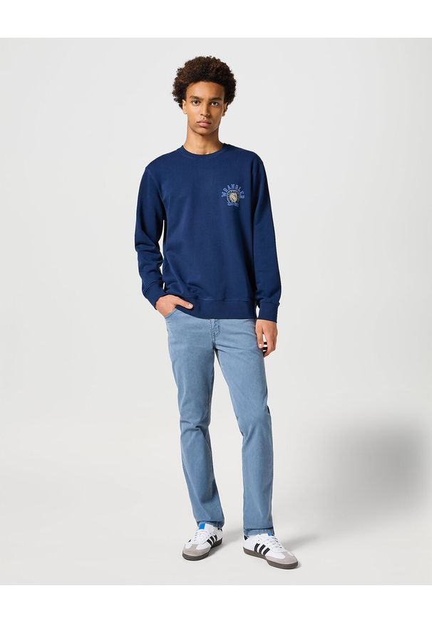 Wrangler - WRANGLER MĘSKIE SPODNIE MATERIAŁOWE TEXAS SLIM GRISAILLE 112356809 W12S017443. Stan: obniżony. Styl: klasyczny