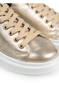 Baldinini Sneakersy | DE0410T10LA | Kobieta | Złoty. Kolor: złoty. Materiał: skóra. Wzór: aplikacja, nadruk