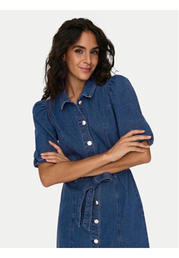 only - ONLY Sukienka jeansowa Vibbe 15304123 Niebieski Regular Fit. Kolor: niebieski. Materiał: bawełna