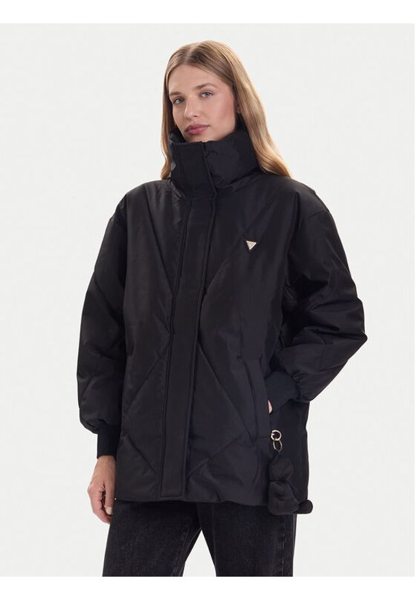 Guess Kurtka zimowa V5BL13 WHHZ2 Czarny Regular Fit. Kolor: czarny. Materiał: syntetyk. Sezon: zima
