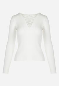 Born2be - Biały Sweter Wiązany na Dekolcie z Prążkowanej Dzianiny Ylleza. Kolor: biały. Materiał: dzianina, prążkowany. Sezon: zima #6