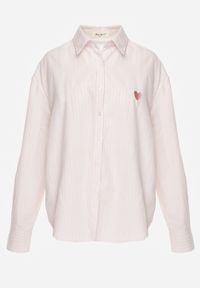 Born2be - Różowa Koszula z Bawełną w Paski Ozdobiona Haftem Sercem Sewriva. Okazja: na co dzień. Typ kołnierza: kołnierzyk klasyczny. Kolor: różowy. Materiał: bawełna. Wzór: aplikacja, haft, paski. Styl: casual, klasyczny #7