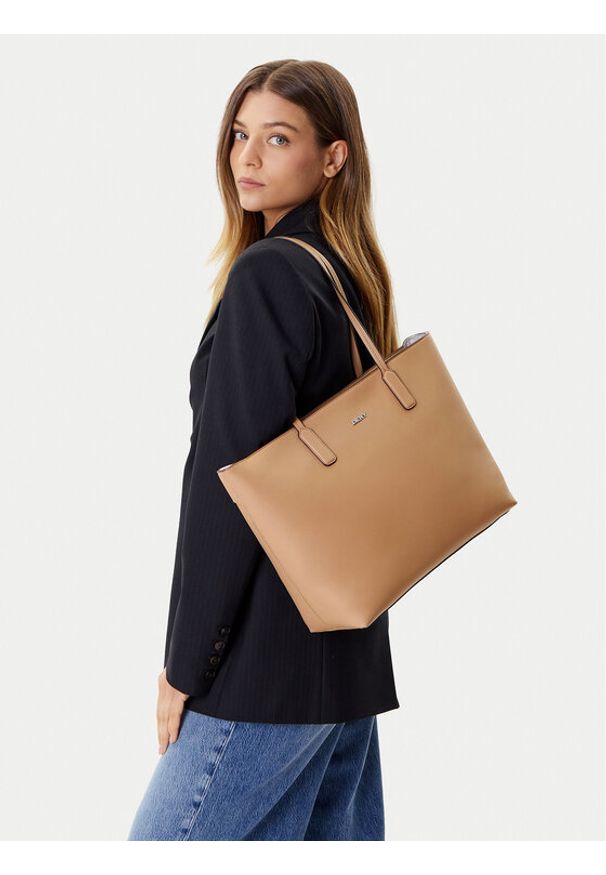 DKNY Torebka R44AYI42 Beżowy. Kolor: beżowy. Materiał: skórzane