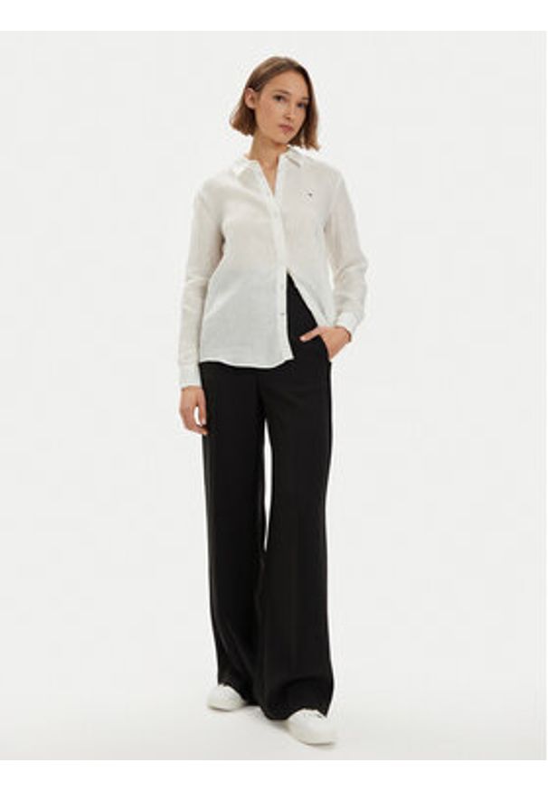 TOMMY HILFIGER - Tommy Hilfiger Koszula WW0WW42037 Biały Relaxed Fit. Kolor: biały. Materiał: len