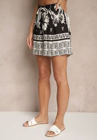 Renee - Czarne Wiskozowe Szorty High Waist z Motywem Roślinnym Mirenalia. Okazja: na co dzień, na imprezę. Stan: podwyższony. Kolor: czarny. Materiał: wiskoza. Sezon: lato. Styl: klasyczny, casual, elegancki #3