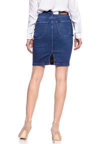 Lee - SPÓDNICA JEANSOWA LEE HIGH WAIST SKIRT TRUE BLUE L38QROPB 112108313. Stan: podwyższony. Materiał: jeans