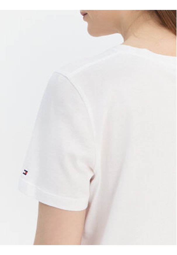 TOMMY HILFIGER - Tommy Hilfiger T-Shirt Logo WW0WW40276 Biały Regular Fit. Kolor: biały. Materiał: bawełna