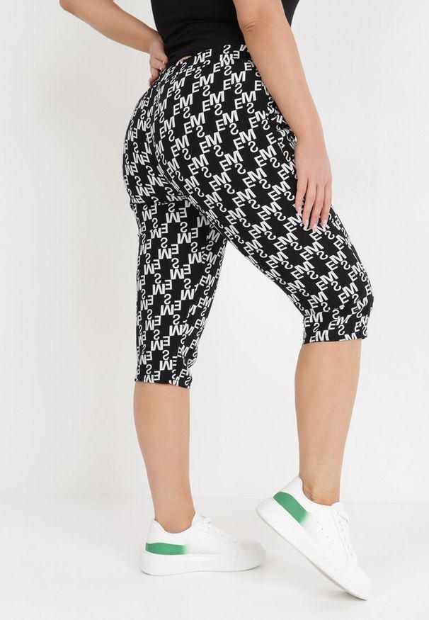 Born2be - Czarne Szorty Euphione. Kolekcja: plus size. Kolor: czarny. Materiał: bawełna. Wzór: nadruk, aplikacja