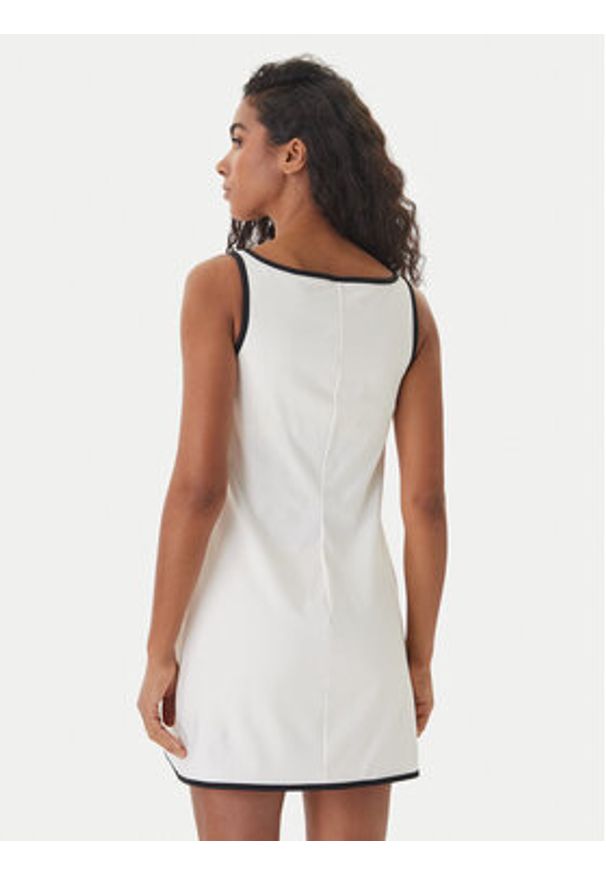 Guess Sukienka codzienna V6GK06 K2997 Écru Classic Fit. Okazja: na co dzień. Kolor: kremowy. Materiał: syntetyk. Typ sukienki: proste. Styl: casual