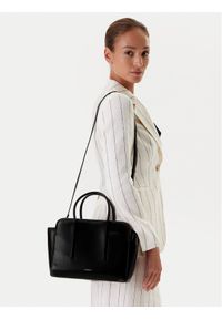 Calvin Klein Torebka Carryall Mini Leather Tote Bag LV04F3034G Czarny. Kolor: czarny. Materiał: skórzane #1