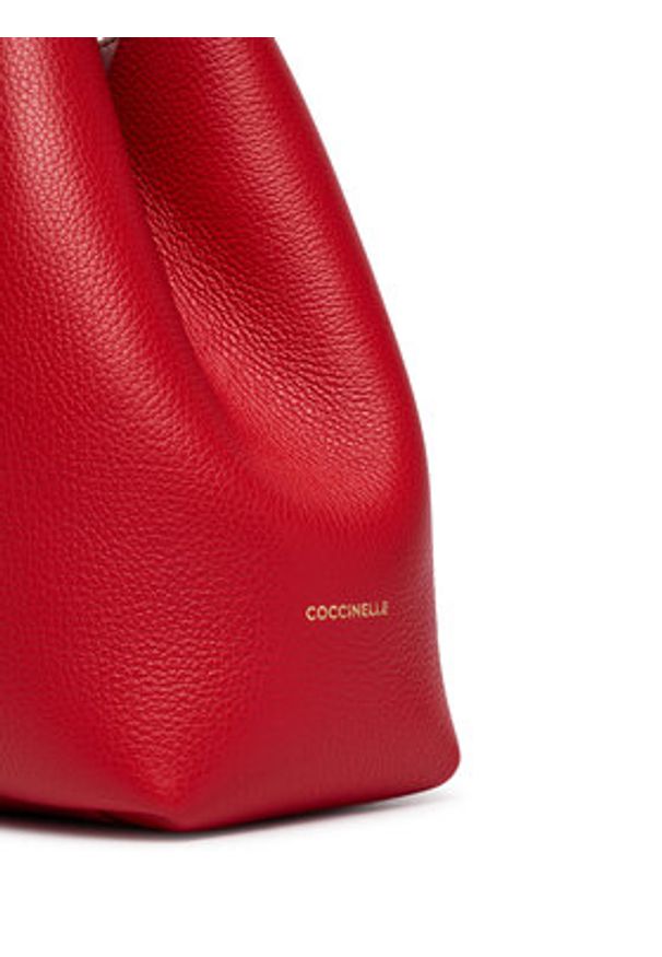 Coccinelle Torebka SHA Coccinelle C-Easy E1 SHA 11 02 01 Czerwony. Kolor: czerwony. Materiał: skórzane