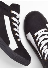 Wysokie sneakersy bonprix czarny. Kolor: czarny. Materiał: welur, syntetyk, materiał, skóra #6