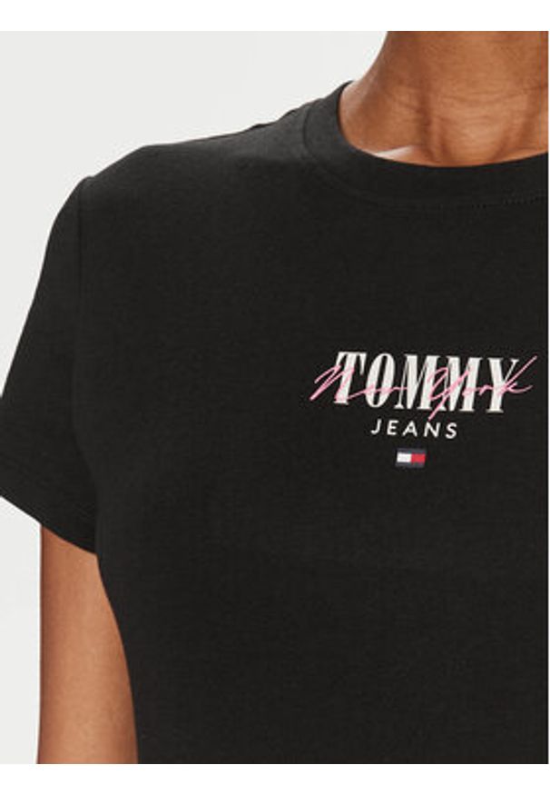 Tommy Jeans T-Shirt Essential DW0DW17839 Czarny Slim Fit. Kolor: czarny. Materiał: syntetyk, bawełna