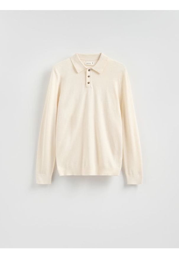 Reserved - Sweter polo z bawełną - beżowy. Typ kołnierza: polo. Kolor: beżowy. Materiał: bawełna