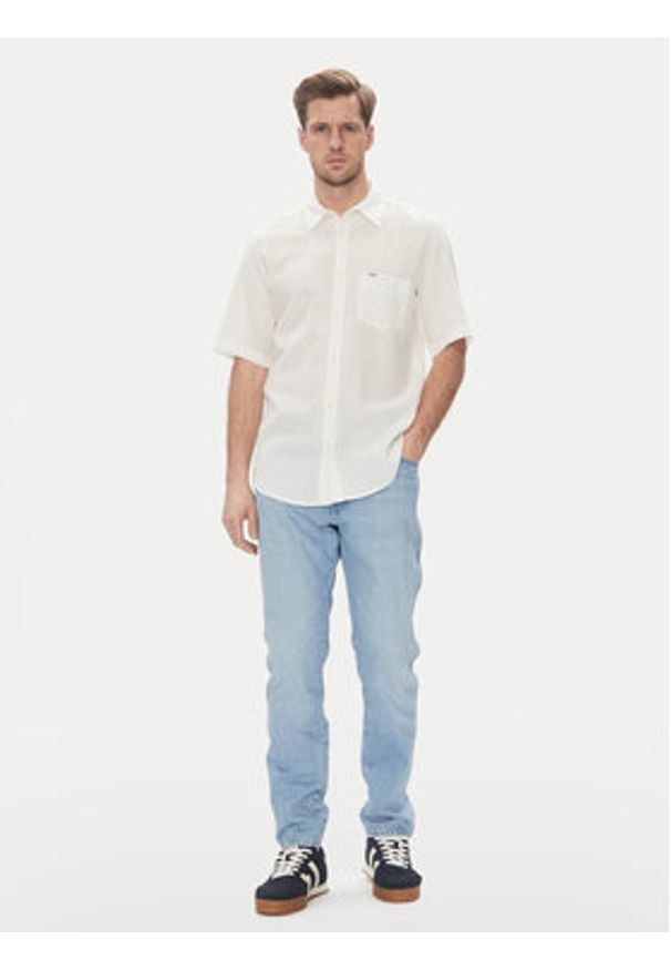 Wrangler Koszula 1 Pkt 112362728 Biały Regular Fit. Kolor: biały. Materiał: bawełna