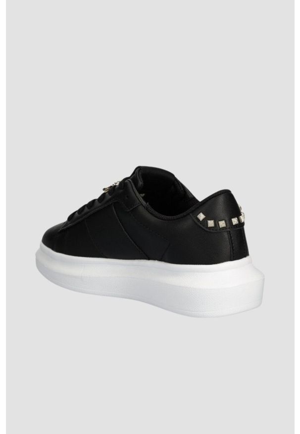 Just Cavalli - JUST CAVALLI Czarne skórzane sneakersy FONDO URSA DIS. 3. Kolor: czarny. Materiał: skóra