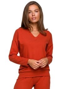 MOE - Dzianinowy Sweterek z Dekoltem V - Czerwona. Kolor: czerwony. Materiał: dzianina #1