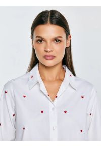 Big-Star - Koszula damska z wyhaftowanymi serduszkami biała Erin 100. Kolor: biały. Materiał: bawełna. Wzór: haft. Styl: elegancki #5