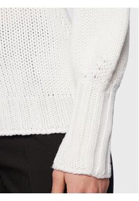 Fabiana Filippi Sweter MAD222W109 Biały Regular Fit. Kolor: biały. Materiał: wełna
