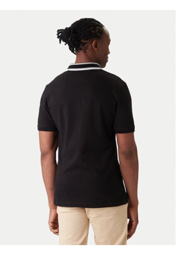 Guess Polo M6RP60 K7O64 Czarny Regular Fit. Typ kołnierza: polo. Kolor: czarny. Materiał: bawełna