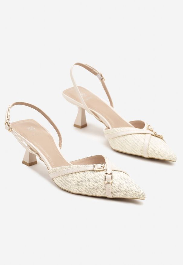 Born2be - Beżowe Sandały Slingback na Obcasie Typu Kaczuszka Zdobione Klamrami Adivilo. Okazja: na co dzień. Zapięcie: klamry. Kolor: beżowy. Wzór: aplikacja. Obcas: na obcasie. Styl: wizytowy, klasyczny, elegancki, casual. Wysokość obcasa: średni