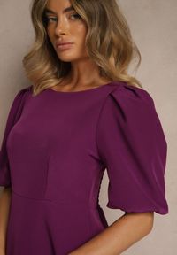 Renee - Fioletowa Rozkloszowana Sukienka Ozdobiona Bufiastymi Rękawami Melianis. Okazja: na co dzień. Typ kołnierza: dekolt kwadratowy. Kolor: fioletowy. Materiał: skóra. Wzór: aplikacja. Styl: klasyczny, casual #5