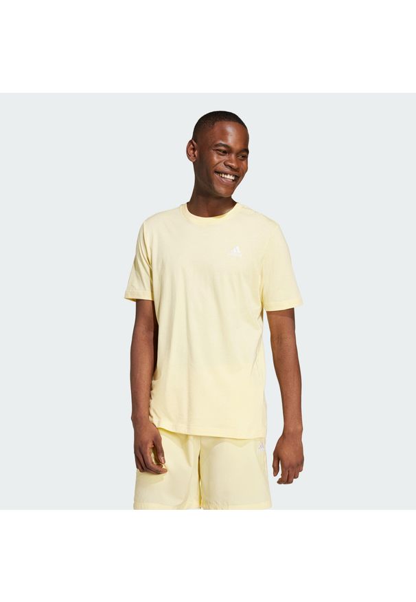Adidas - Koszulka sportowa męska adidas Essentials. Kolor: żółty. Sport: piłka nożna
