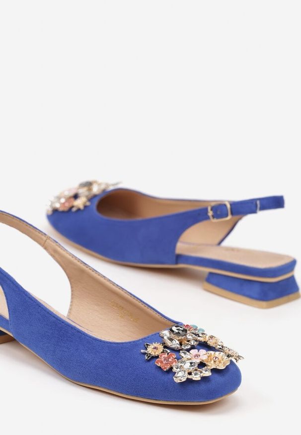 Renee - Niebieskie Czółenka Slingback Vices z Cyrkoniami i Wkładką ze Skóry Eklina. Okazja: na co dzień. Kolor: niebieski. Materiał: skóra. Obcas: na obcasie. Styl: wizytowy, klasyczny, elegancki, casual. Wysokość obcasa: średni