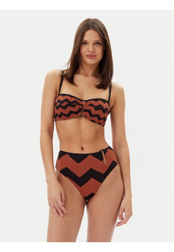 Chantelle Góra od bikini Totem C17RQK Brązowy. Kolor: brązowy. Materiał: syntetyk