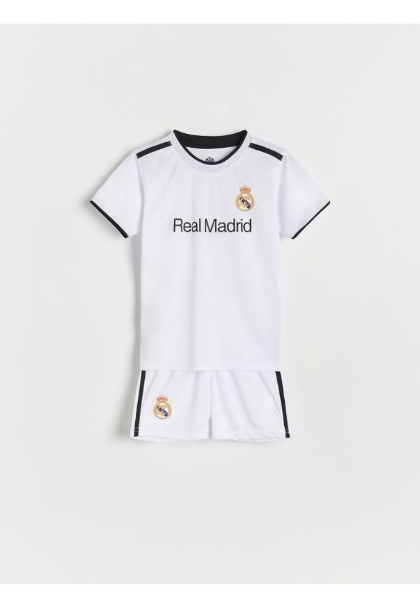 Reserved - Komplet Real Madrid - biały. Kolor: biały. Materiał: dzianina. Wzór: gładki