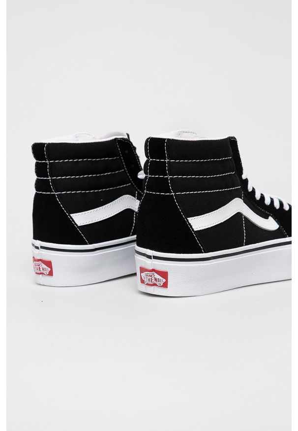 Vans - Trampki. Nosek buta: okrągły. Zapięcie: sznurówki. Kolor: czarny. Materiał: guma. Obcas: na platformie