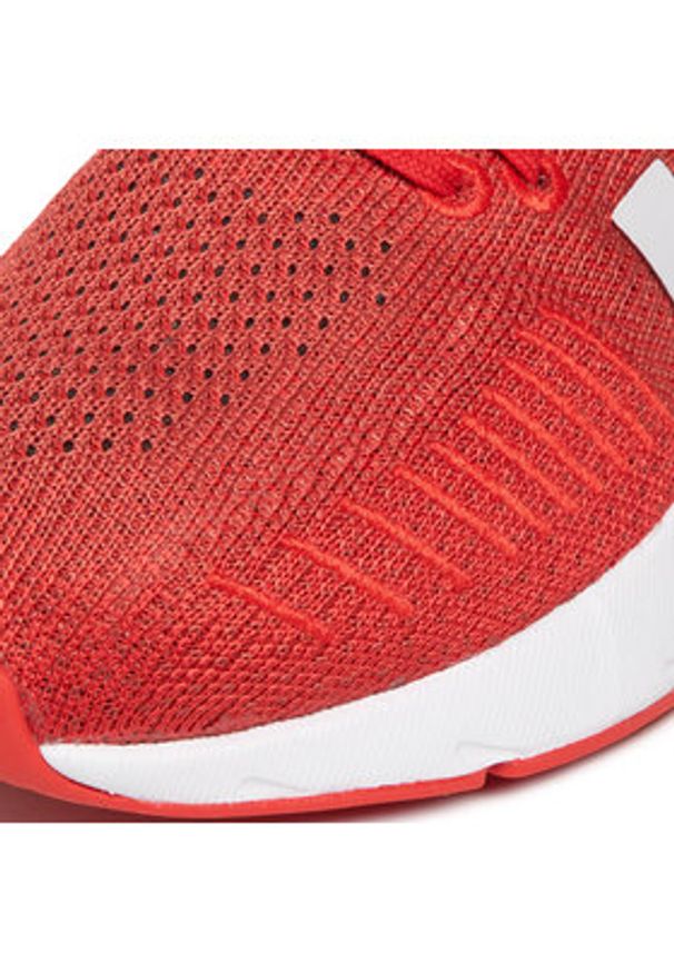 Adidas - adidas Sneakersy Swift Run 22 GZ3497 Czerwony. Kolor: czerwony. Materiał: materiał. Sport: bieganie