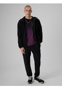 4f - 4F Spodnie casual męskie - czarna L. Okazja: na co dzień. Kolor: czarny. Materiał: tkanina. Styl: casual #1