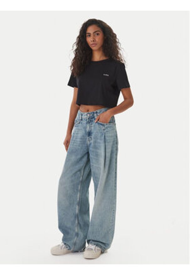 Guess T-Shirt V6GI17 K2984 Czarny Regular Fit. Kolor: czarny. Materiał: bawełna