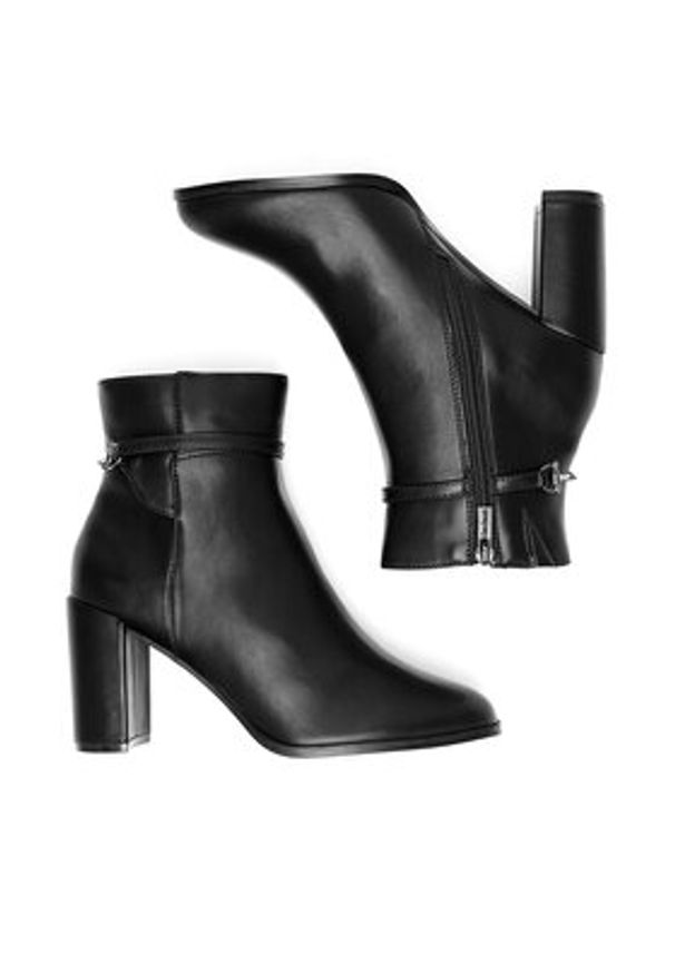Clara Barson Botki WYL3920-1 Czarny. Kolor: czarny. Materiał: materiał