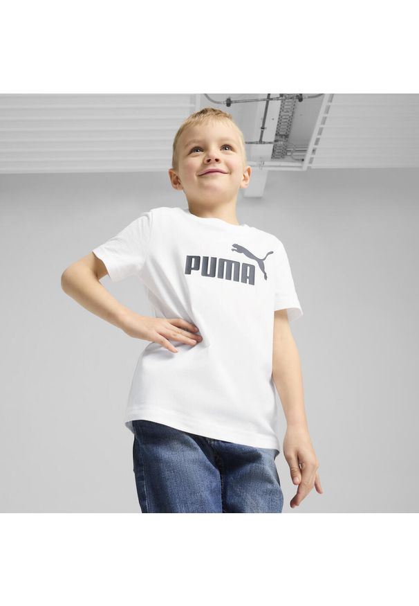 Puma - Dziecięca koszulka ESS z logo No. 1 PUMA White. Kolor: biały. Materiał: guma. Wzór: nadruk. Sport: joga i pilates