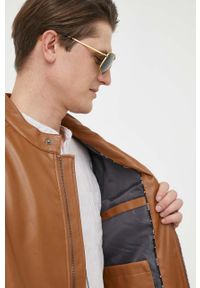 Guess kurtka męska kolor brązowy przejściowa. Okazja: na co dzień. Kolor: brązowy. Styl: casual #7