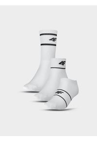4f - 4F Skarpety casual (3-pack) uniseks - białe 32-34. Kolor: biały. Materiał: bawełna, włókno, materiał, poliamid