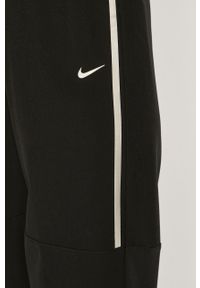 Nike - Spodnie. Kolor: czarny #3