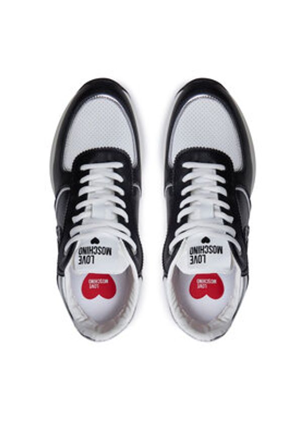 Love Moschino - LOVE MOSCHINO Sneakersy JA15455G0LIN100A Czarny. Kolor: czarny. Materiał: skóra