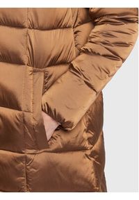 CMP Płaszcz zimowy 32K3136 Brązowy Regular Fit. Kolor: brązowy. Materiał: syntetyk. Sezon: zima